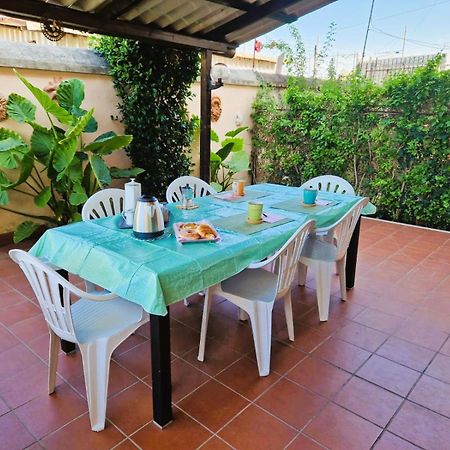 Appartamento Per Chi Ama Prendere Il Caffe In Terrazzo Rome Exterior photo